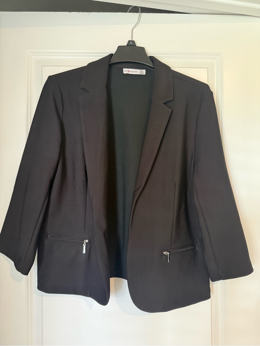 89th & Madison Black Open-Front Blazer with Zip Pockets